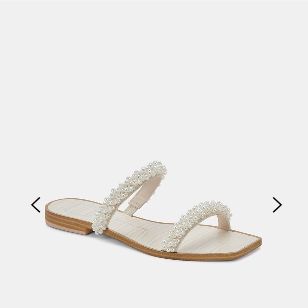 Dolce Vita Ivee Sandals